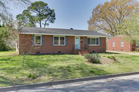 17 Briar Dr, Hampton, VA 23661 photo 3