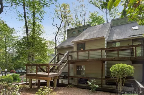 68 Villa Ridge Dr #4D, Hartfield, VA 23071