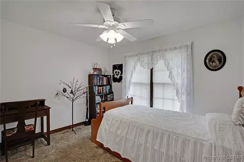 5988 Lamberth Ln, Gloucester, VA 23061 photo 20