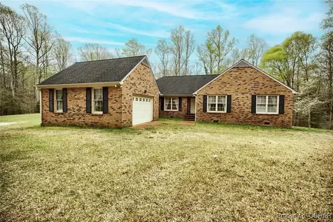 5988 Lamberth Ln, Gloucester, VA 23061