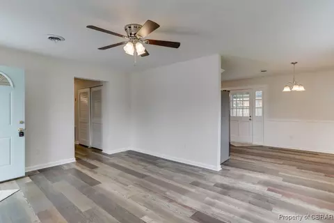 716 Fairfield Blvd, Hampton, VA 23669 photo 8