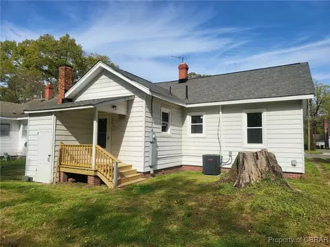325 Hampton Roads Ave, Hampton, VA 23661 photo 4