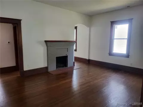 325 Hampton Roads Ave, Hampton, VA 23661 photo 10