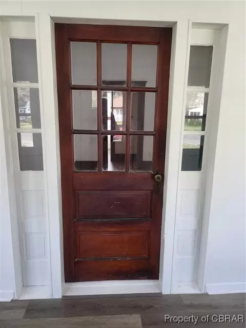 325 Hampton Roads Ave, Hampton, VA 23661 photo 9