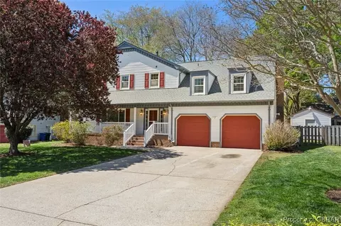 153 Racine Dr, Newport News, VA 23608