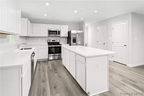 311 Pointers Dr, West Point, VA 23181 photo 8