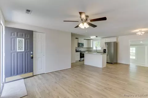 1506 Seward Dr, Hampton, VA 23663 photo 8