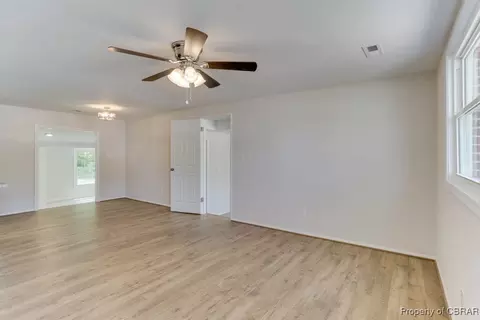 1506 Seward Dr, Hampton, VA 23663 photo 7