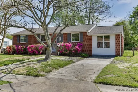 1506 Seward Dr, Hampton, VA 23663 photo 3