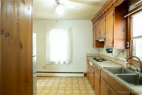 7288 Shackelford Ave, Gloucester, VA 23061 photo 13