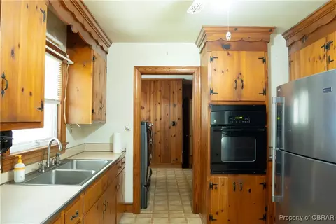 7288 Shackelford Ave, Gloucester, VA 23061 photo 11