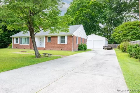 7288 Shackelford Ave, Gloucester, VA 23061 photo 3