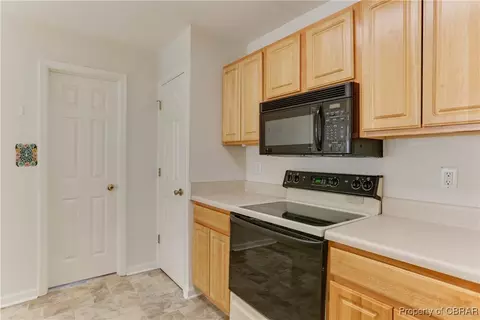 304 Westgate Cir, Williamsburg, VA 23185 photo 17