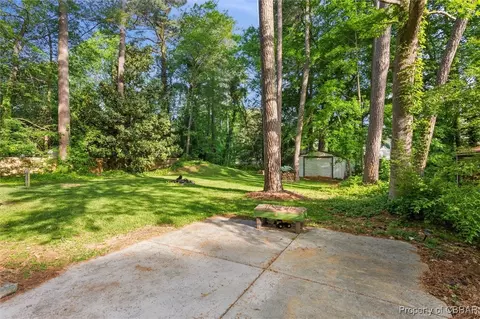 1714 Azalea Point Rd, Gloucester Point, VA 23062 photo 25
