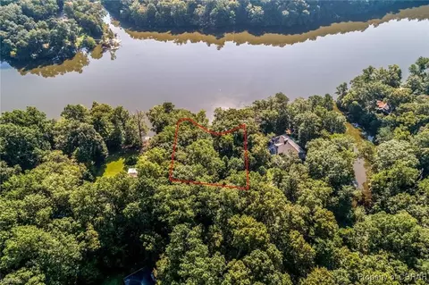 1 Ac Breezy Cv, Gloucester, VA 23061 photo 4