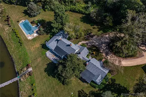 336 Loblolly Rd, Weems, VA 22576 photo 11