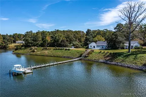 336 Loblolly Rd, Weems, VA 22576 photo 15