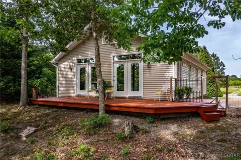 695 Chambers Ln, Lottsburg, VA 22511