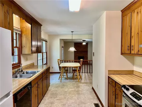 6451 Wyncote Ave, Gloucester, VA 23061 photo 12