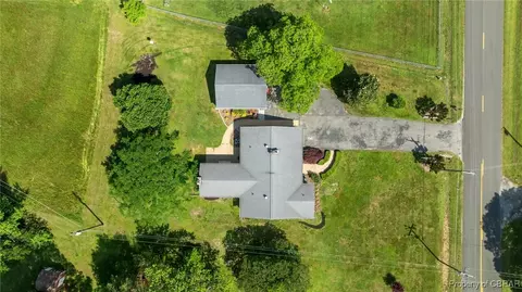 1946 Mark Pine Rd, Hayes, VA 23072 photo 6