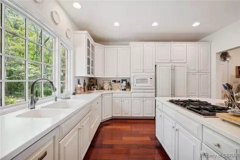 472 Deerchase Rd, Saluda, VA 23149 photo 11