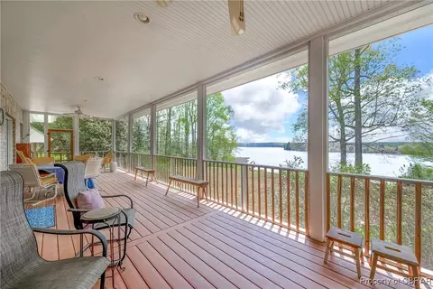 472 Deerchase Rd, Saluda, VA 23149 photo 32