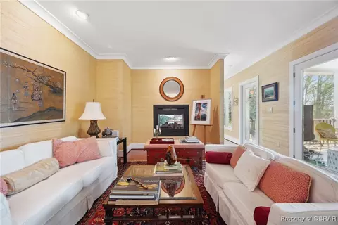 472 Deerchase Rd, Saluda, VA 23149 photo 8