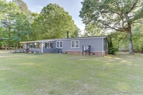 9361 Sheldon Ln, Gloucester, VA 23061 photo 37