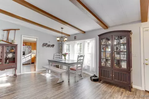 9361 Sheldon Ln, Gloucester, VA 23061 photo 5