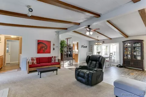 9361 Sheldon Ln, Gloucester, VA 23061 photo 9