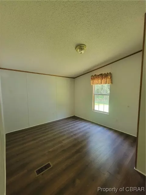 159 Dirt Bridge Rd, Topping, VA 23169 photo 10