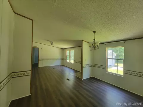 159 Dirt Bridge Rd, Topping, VA 23169 photo 5
