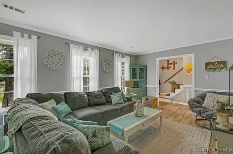 7548 Forbes Rd, Gloucester, VA 23061 photo 4