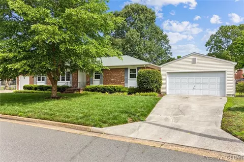 1 Beacon Cir, Hampton, VA 23664 photo 3