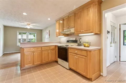 1 Beacon Cir, Hampton, VA 23664 photo 27