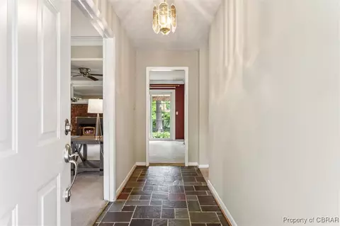 1 Beacon Cir, Hampton, VA 23664 photo 11