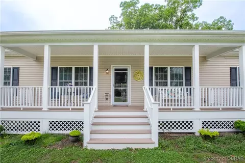 133 Creek Dr, Hardyville, VA 23070