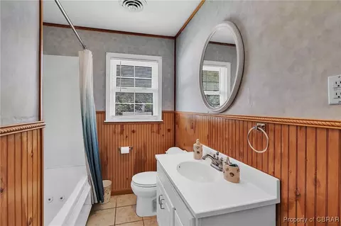 7486 Roaring Springs Rd, Gloucester, VA 23061 photo 17