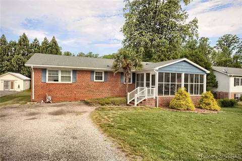 7486 Roaring Springs Rd, Gloucester, VA 23061