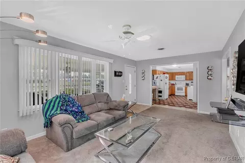 7486 Roaring Springs Rd, Gloucester, VA 23061 photo 6