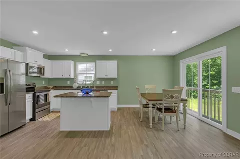 6945 Healy Ave, Gloucester, VA 23061 photo 14