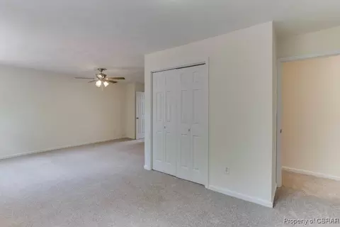 205 Captains Ct, Hampton, VA 23669 photo 32