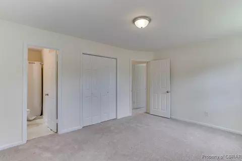 205 Captains Ct, Hampton, VA 23669 photo 35