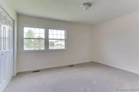 205 Captains Ct, Hampton, VA 23669 photo 37