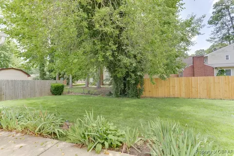 205 Captains Ct, Hampton, VA 23669 photo 45
