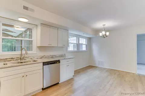 205 Captains Ct, Hampton, VA 23669 photo 25