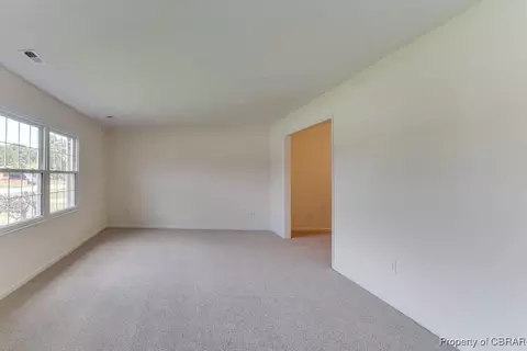 205 Captains Ct, Hampton, VA 23669 photo 6