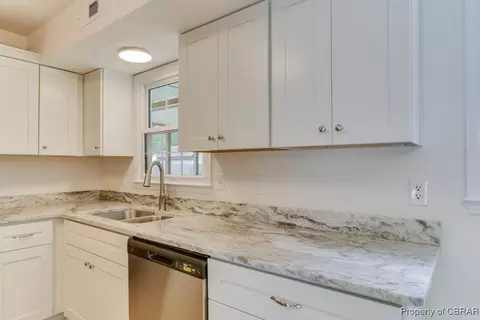 205 Captains Ct, Hampton, VA 23669 photo 26