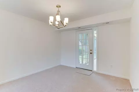 205 Captains Ct, Hampton, VA 23669 photo 15