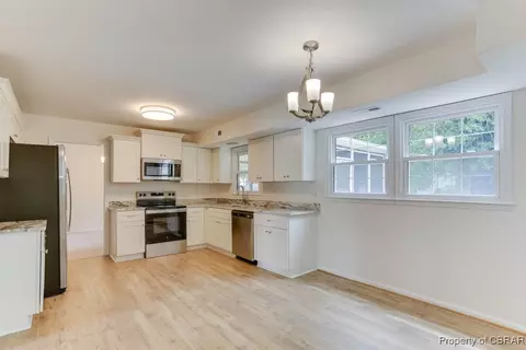 205 Captains Ct, Hampton, VA 23669 photo 21